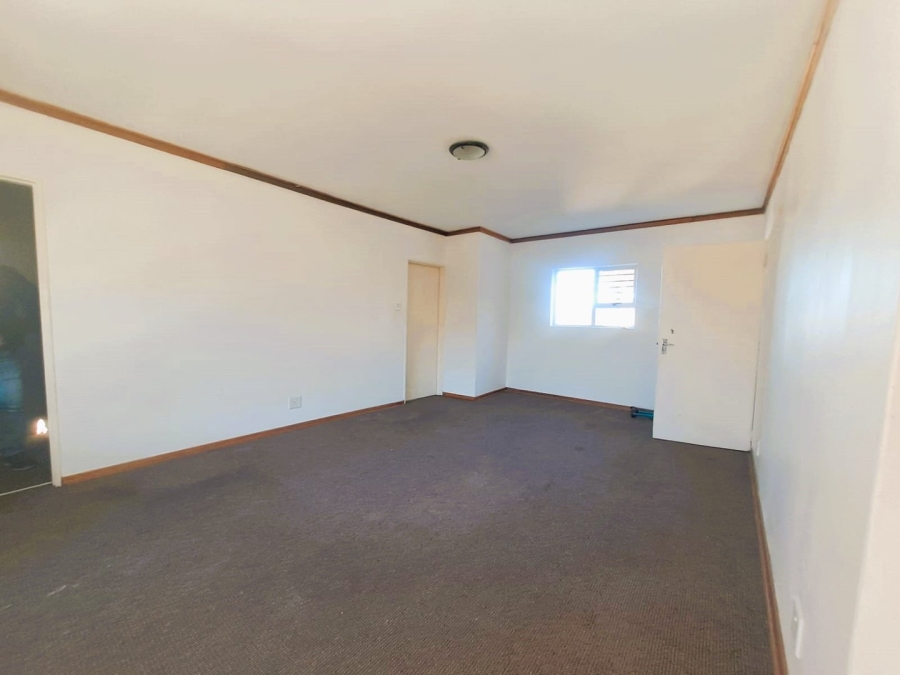 3 Bedroom Property for Sale in Baysvalley Free State